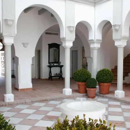 B Bou Cortijo Bravo Hotel